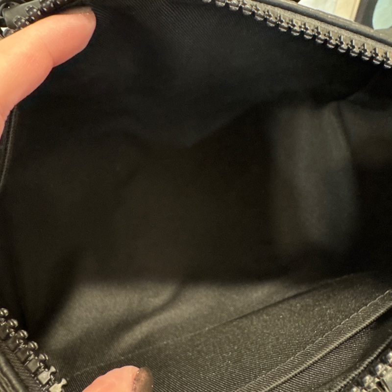 LV Keepall25 黑牛皮手提斜背波士頓包 晶片款-14