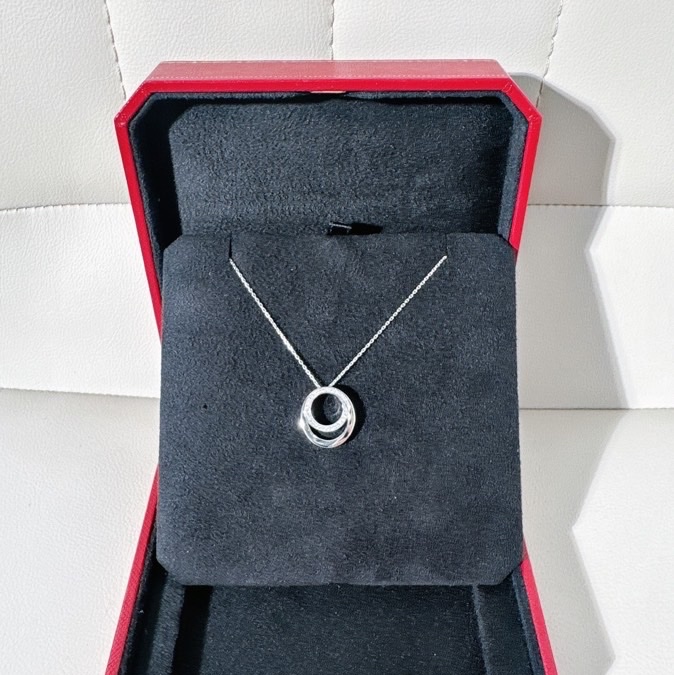 Cartier卡地亞 ETINCELLE DE CARTIER系列 白金帶鑽圓環項鍊，少有的款式-1