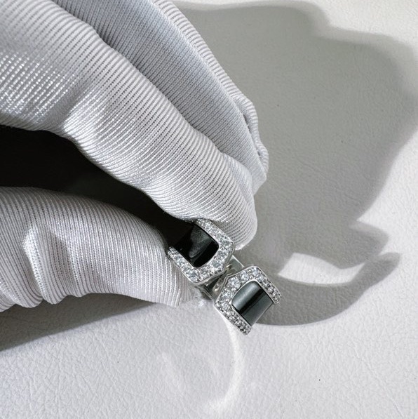 Cartier/卡地亞 白金黑陶瓷天使之吻鑲鑽戒指 57碼，帥氣灑脫，男女同款-5