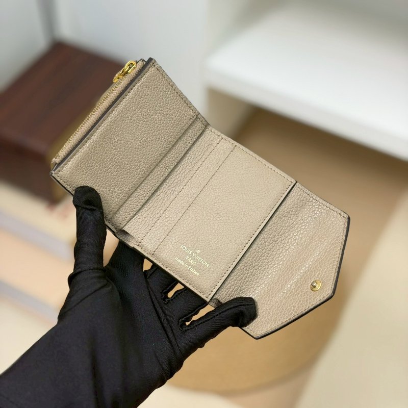 🏷️LV 路易威登．Zoé Mini 三折短夾 M69800/客人寄賣-16