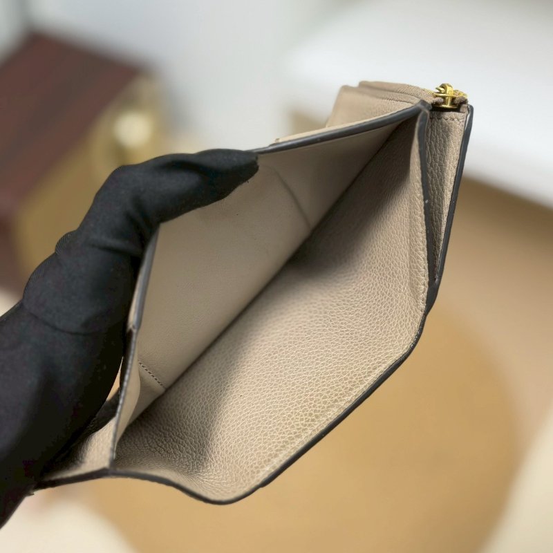 🏷️LV 路易威登．Zoé Mini 三折短夾 M69800/客人寄賣-19