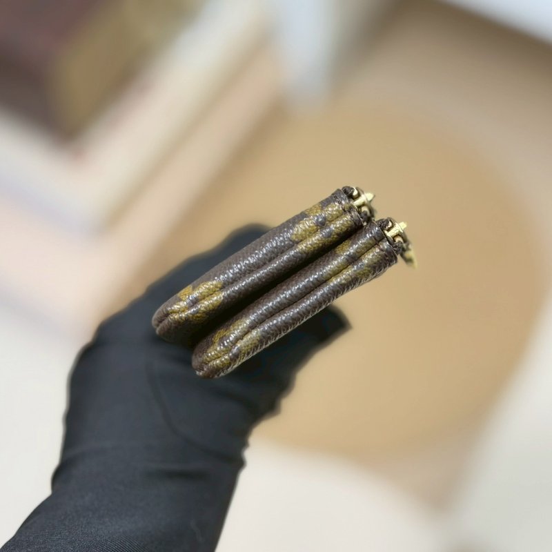 🏷️LV 路易威登．Mini 鑰匙零錢包 M62650-2