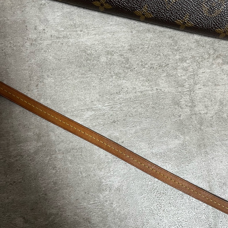 正品 Lv favorite 老花大款M40718 側背包-18