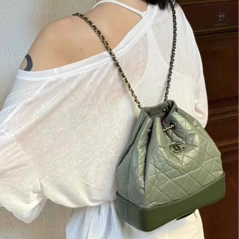 ✨Chanel Gabrielle 牛皮 流浪背包 99新全套-1