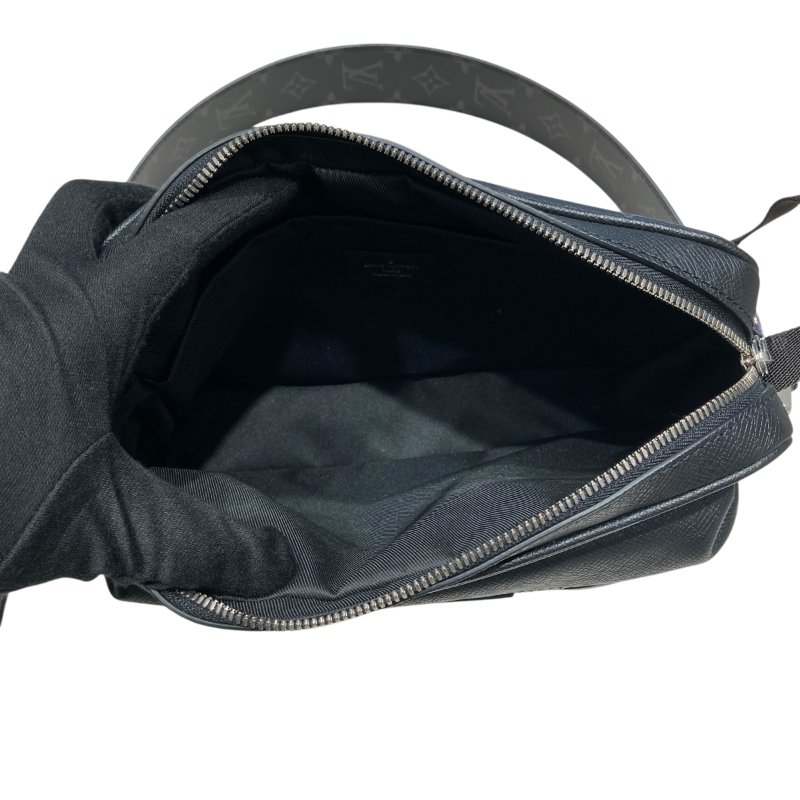 LOUIS VUITTON 郵差包 M30233 黑色 老花-10