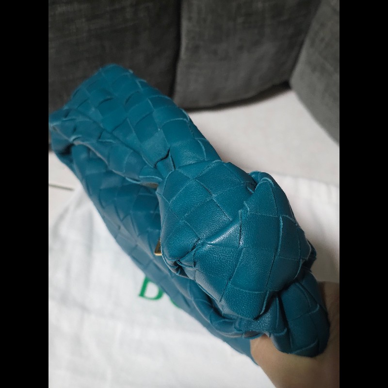 [全新]Bottega Veneta BV Mini Jodie 小羊皮 孔雀藍-6