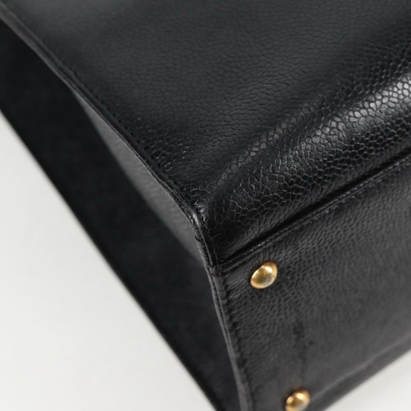 【日本直送】香奈兒魚子醬皮黑色金CC鏈條手提包 Auth 138564V-7