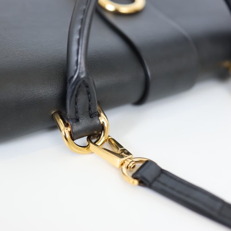 二手 Lv locky bb 黑色老花鎖頭包-13