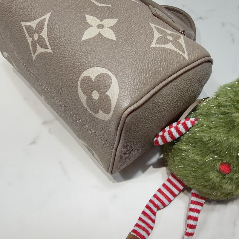 LV 大象灰壓紋Speedy 20-8