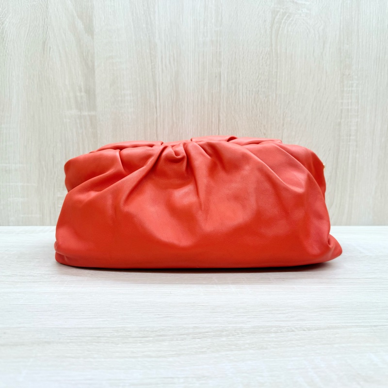 BV橘色粗金鏈雲朵包-3