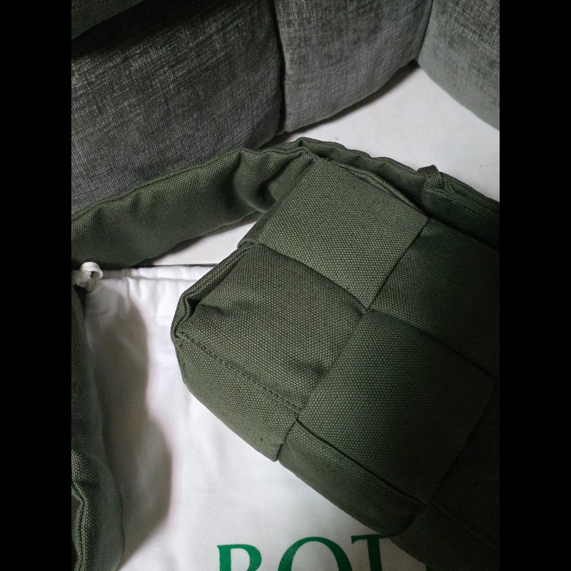 [全新]Bottega Veneta BV 帆布 cassette 墨綠色-2