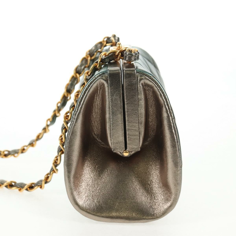 【日本直送】香奈兒 (CHANEL) Matelasse 鏈條肩背包，綠色皮革，CC 標誌，正品編號 136053SAV-2