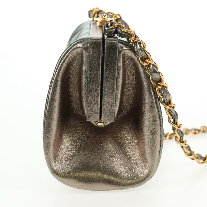 【日本直送】香奈兒 (CHANEL) Matelasse 鏈條肩背包，綠色皮革，CC 標誌，正品編號 136053SAV-3