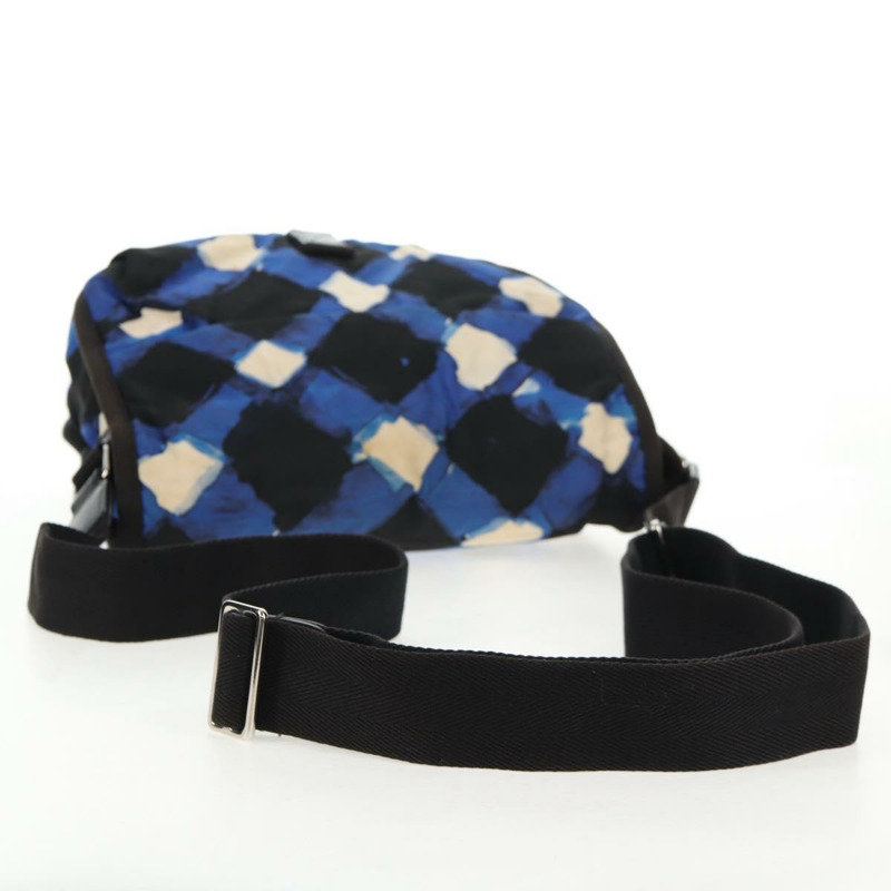 【日本直送】香奈兒尼龍單背包，藍黑銀雙C標誌，貨號141222V-7