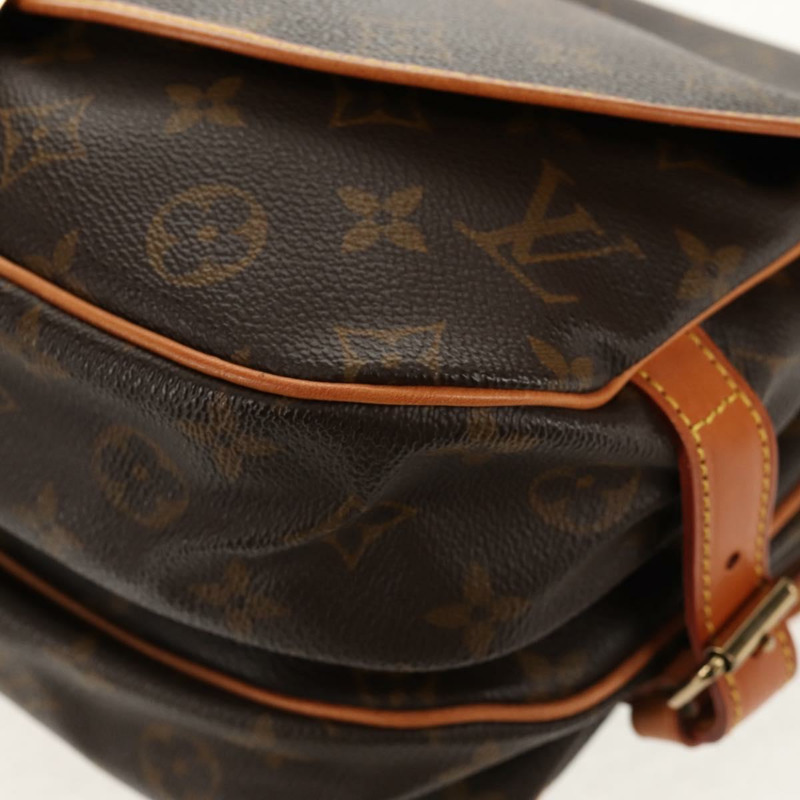 【日本直送】路易威登 Monogram Saumur 30 肩背包 M42256 LV Auth 144542V-19