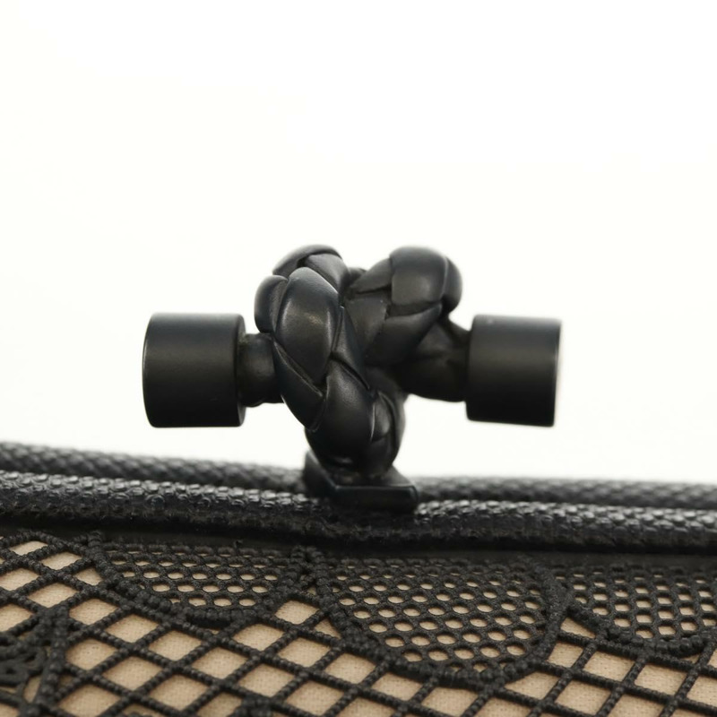 【日本直送】BOTTEGA VENETA 灰色金屬結飾手拿包，正品編號 147725SAV-8