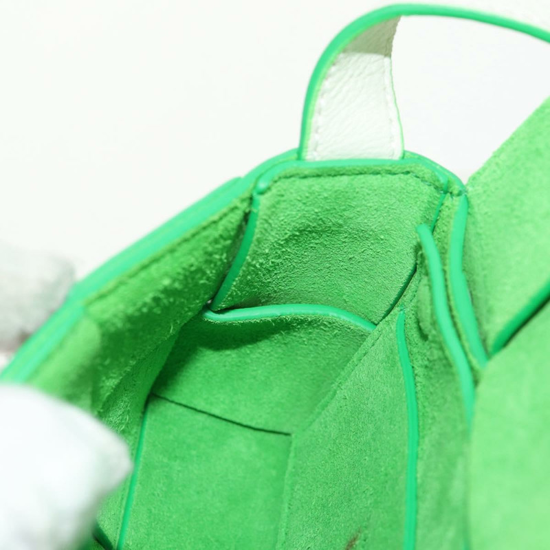 【日本直送】BOTTEGA VENETA MAXI INTRECCIATO 盒式包皮白色綠色正品 bs30121M-21