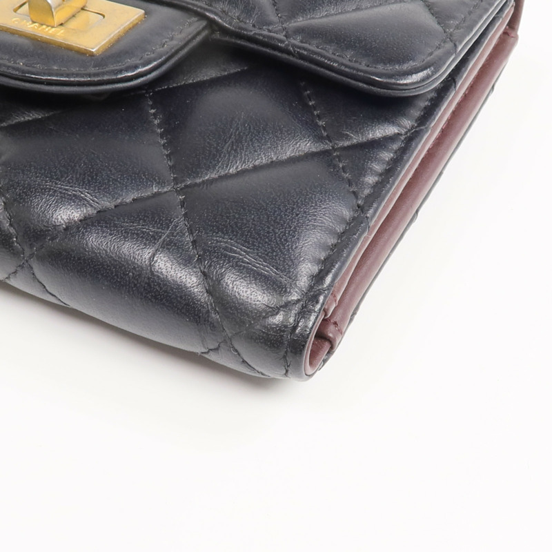 CHANEL 羊皮皮革2.55 Wallet金扣錢包-6