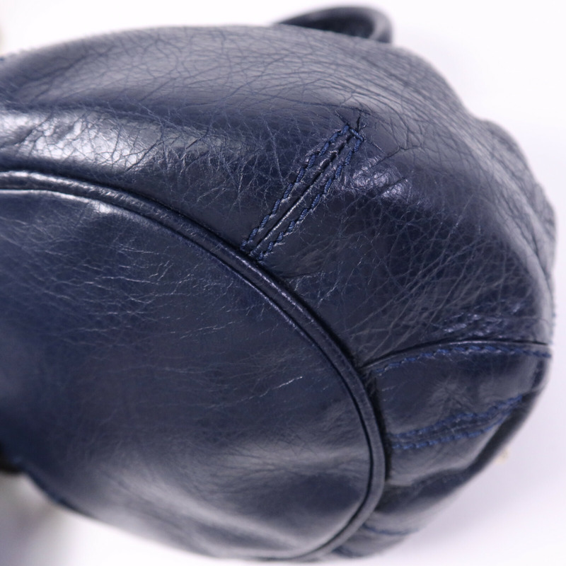 BALENCIAGA 牛皮皮革Giant Mini Pompon銀扣手挽肩背兩用袋-12