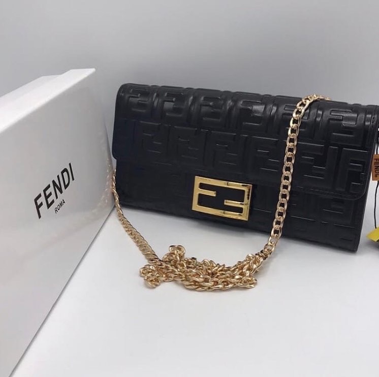 Fendi 女士 徽標長款WOC均碼碼常規、19cm*1cm*9cm-2