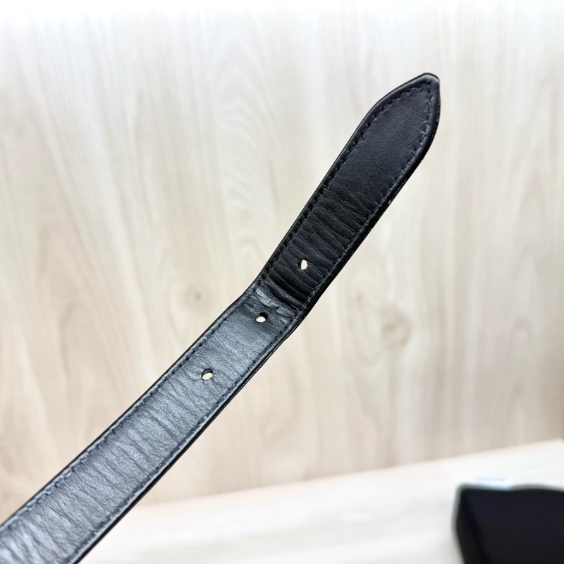 YSL黑色牛皮金釦LE5a7腋下肩背包-13