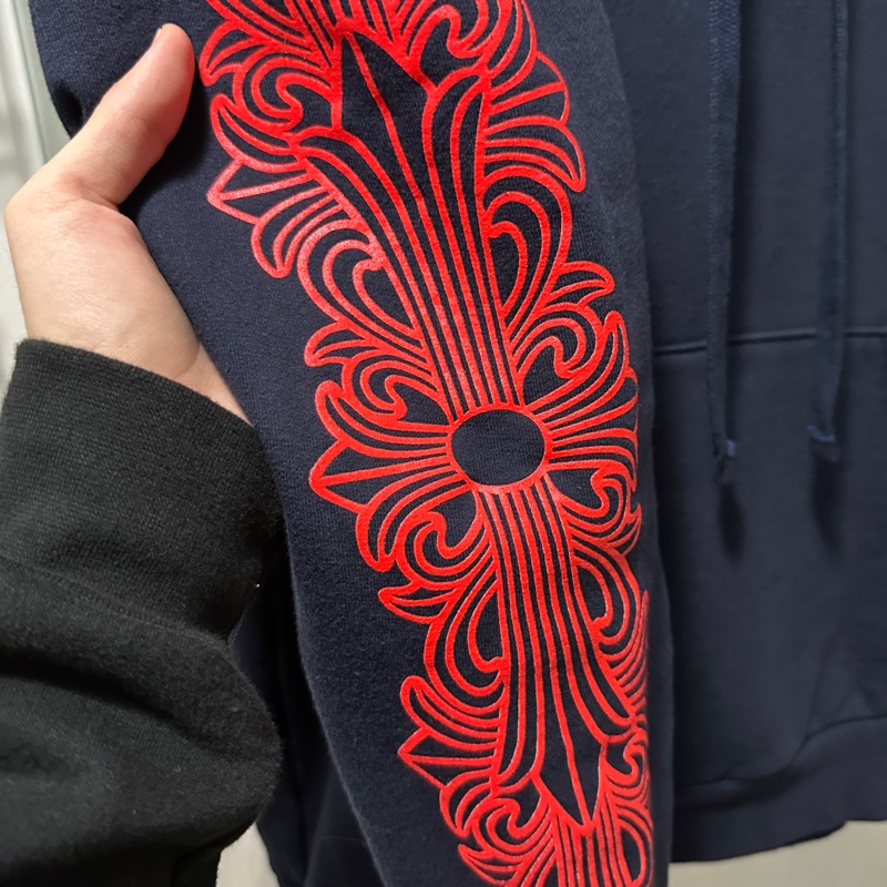 克羅心 chrome hearts 馬蹄 深藍 紅字 花臂 帽t-5