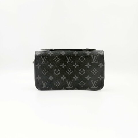 LV黑灰老花拉鍊多層手拿包M61698