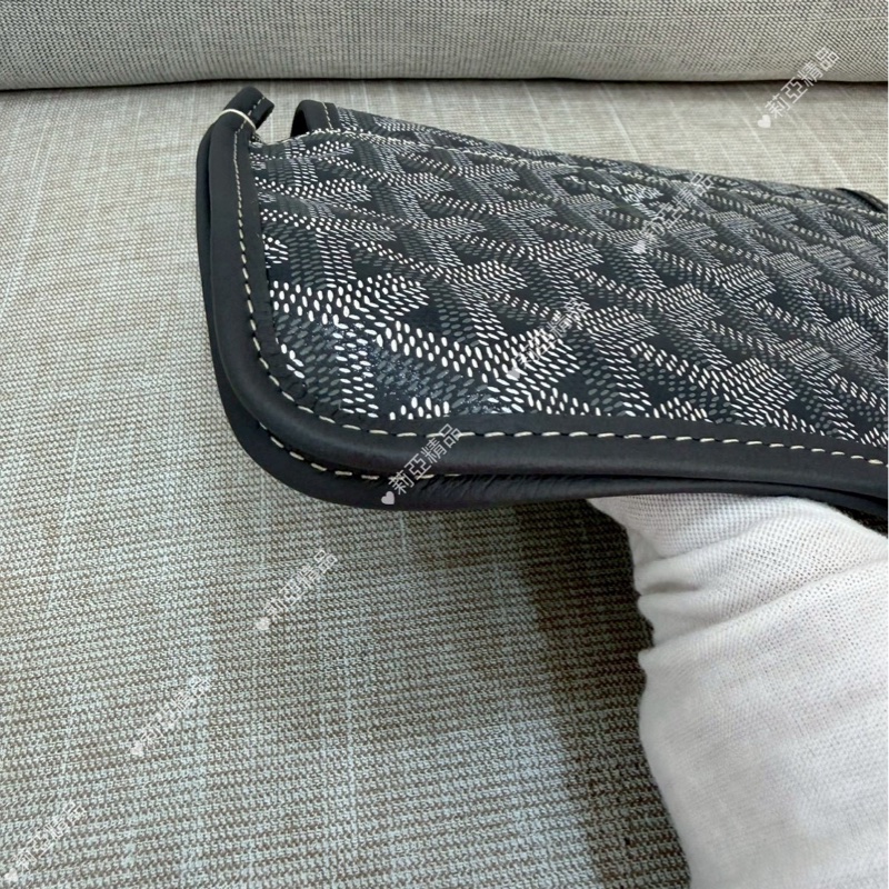 莉亞精品♡ Goyard plumet灰色老花信封包小號 二手-9