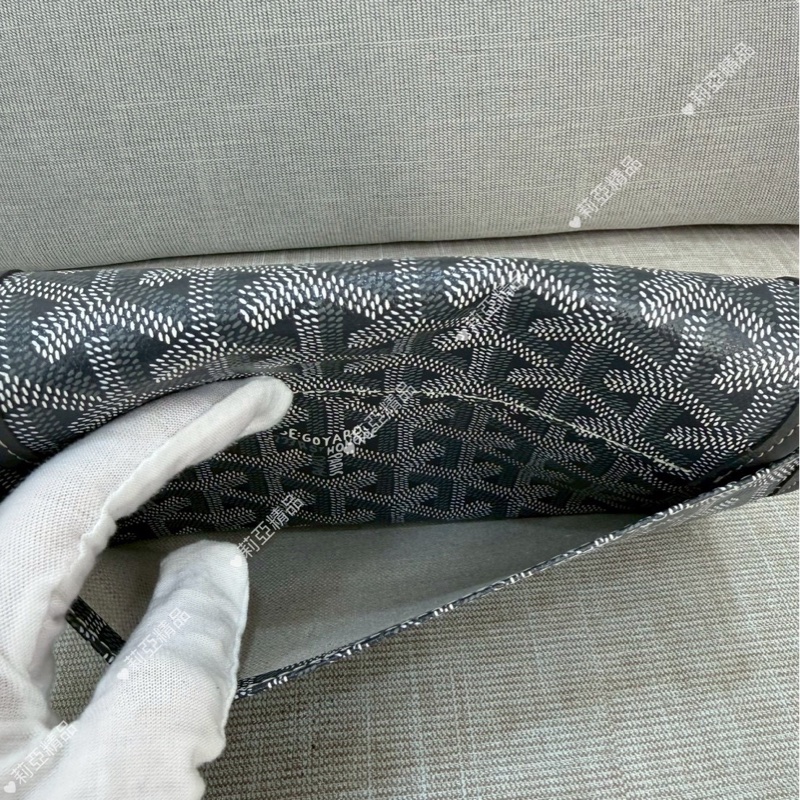 莉亞精品♡ Goyard plumet灰色老花信封包小號 二手-21