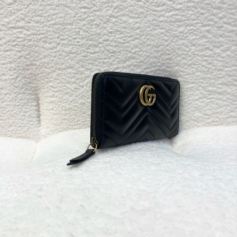 GUCCI馬夢GG Marmont 黑金V字紋拉鍊長夾443123 經典雙G Logo 小牛皮拉鍊長夾-3