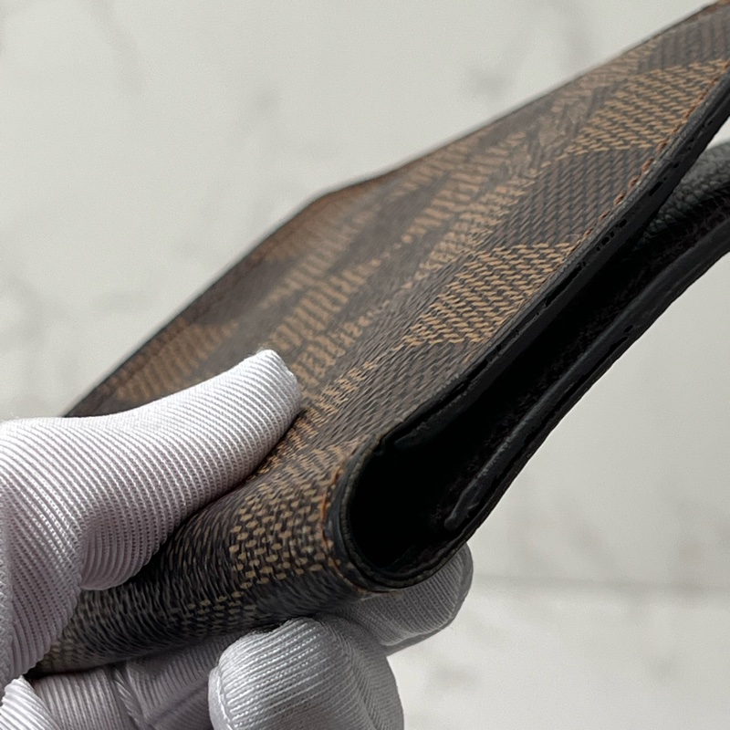 香緹國際精品 869 LV棋盤格 短夾-4