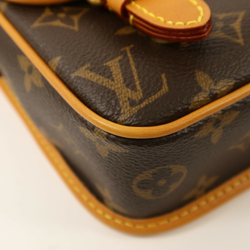 LOUIS VUITTON Monogram Satchel金扣肩背袋-10