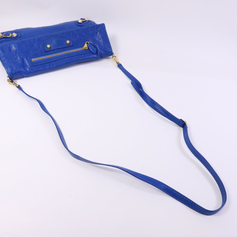 BALENCIAGA 牛皮皮革Giant Envelope Strap金扣肩背袋-8