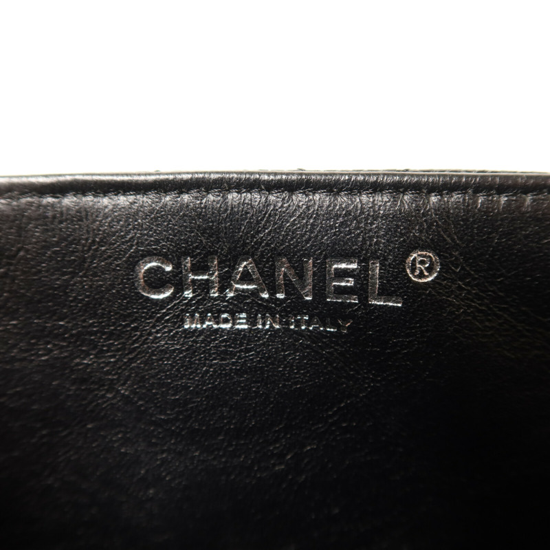 CHANEL 牛皮皮革Classic East West Baguette Bag銀扣鏈帶肩背袋-6