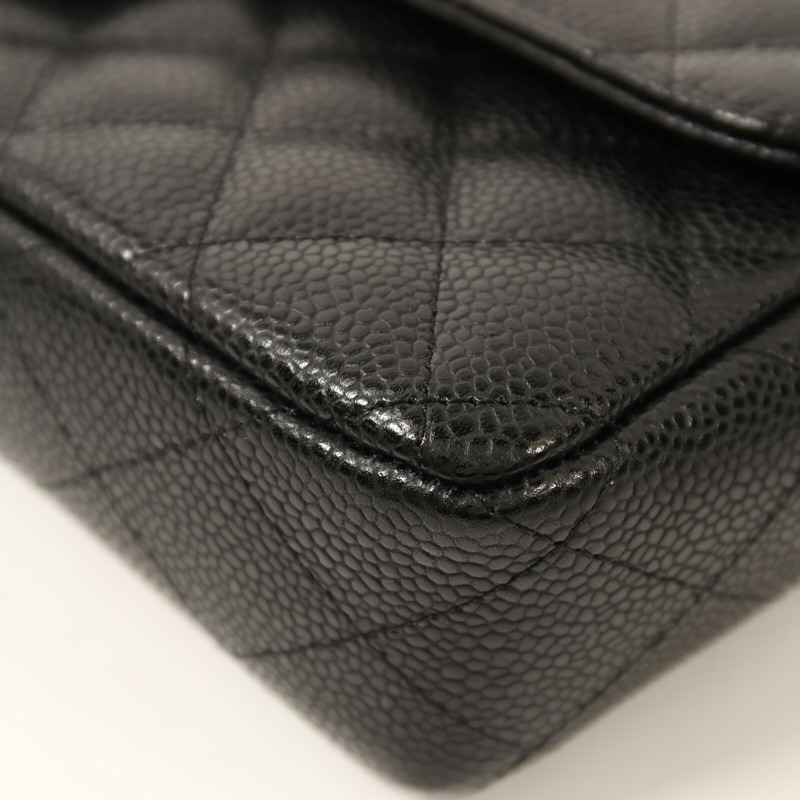 CHANEL 牛皮皮革Classic East West Baguette Bag銀扣鏈帶肩背袋-12