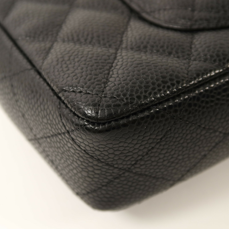 CHANEL 牛皮皮革Classic East West Baguette Bag銀扣鏈帶肩背袋-13