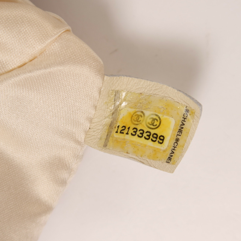 CHANEL 牛皮皮革2.55 East West Flap Bag銀扣鏈帶肩背袋-6