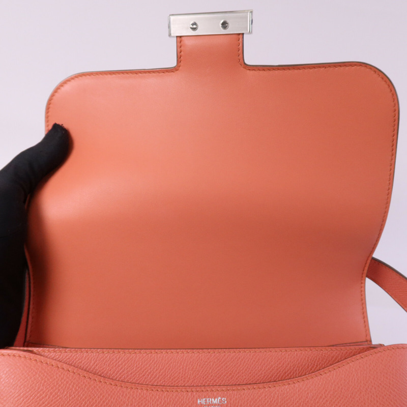 HERMES Epsom皮革Constance 24銀扣肩背袋Flamingo-14