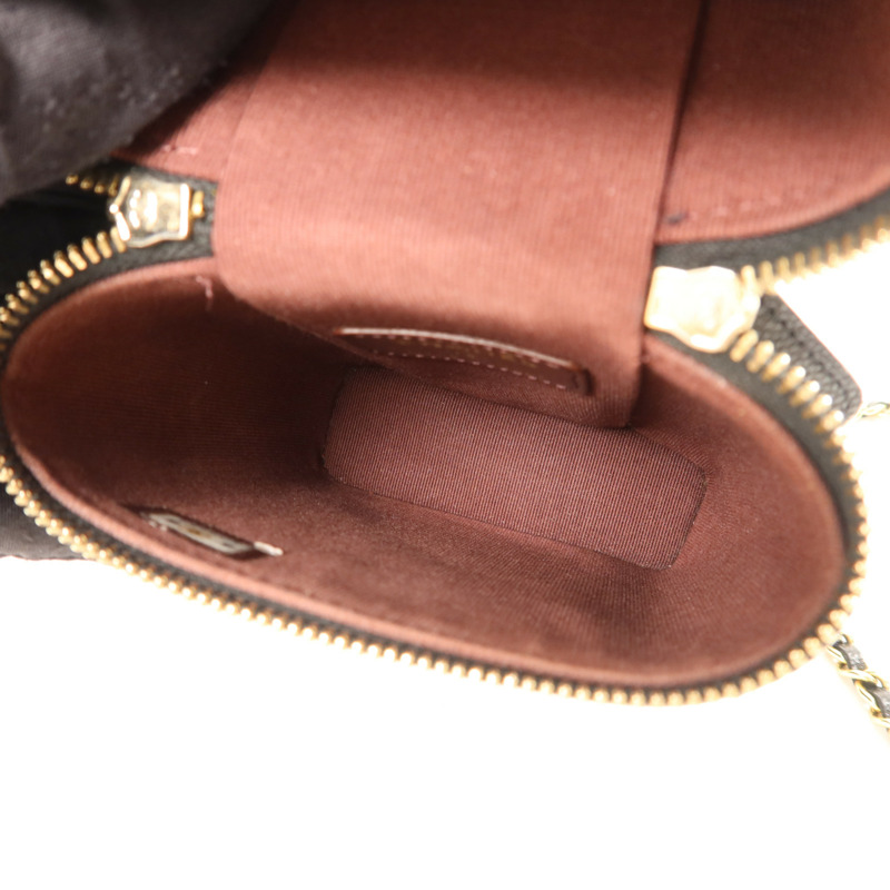 CHANEL 牛皮皮革Phone Case With Chain金扣鏈帶肩背袋-4