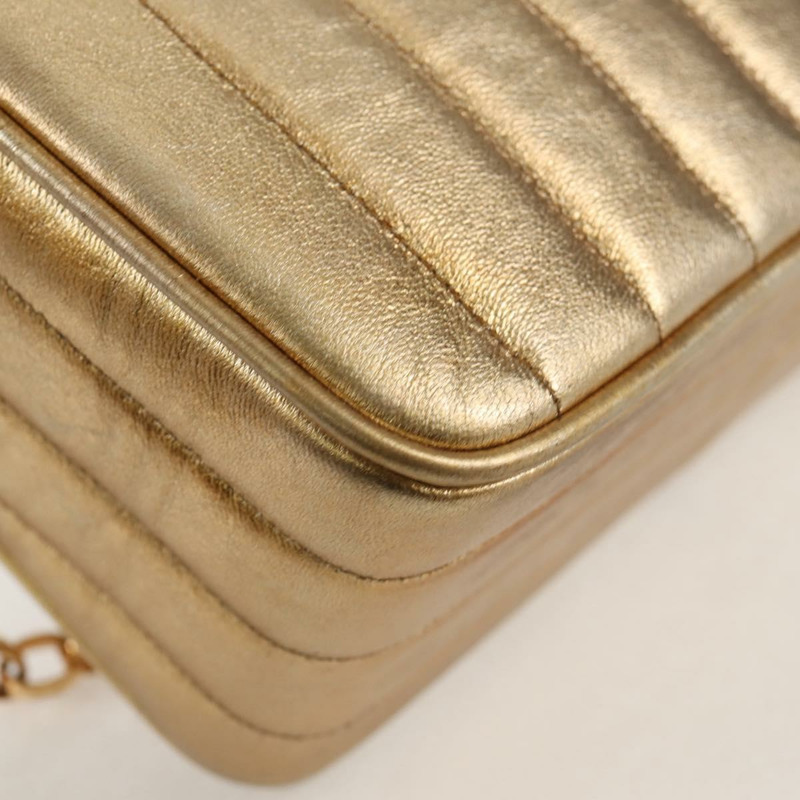 【日本直送】香奈兒 (CHANEL) 絎縫鏈條單肩包，羊皮材質，紅色，金色雙C標誌，正品編號 134958SV-16