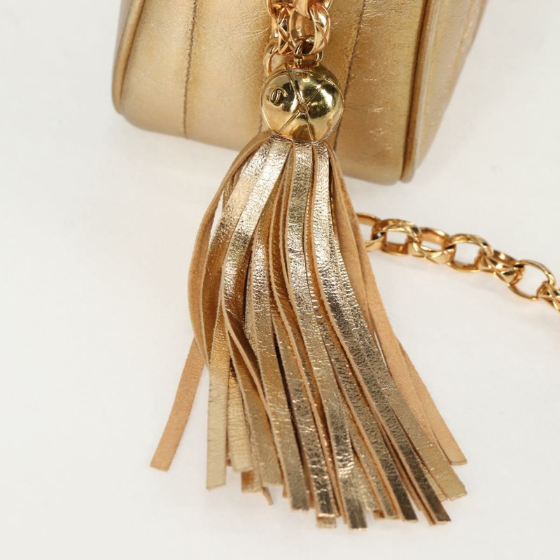 【日本直送】香奈兒 (CHANEL) 絎縫鏈條單肩包，羊皮材質，紅色，金色雙C標誌，正品編號 134958SV-22