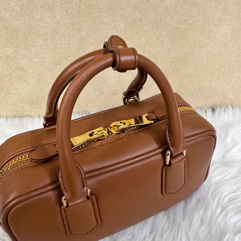 [櫃價105000］MiuMiu Arcadie 焦糖牛皮手提斜背包-8