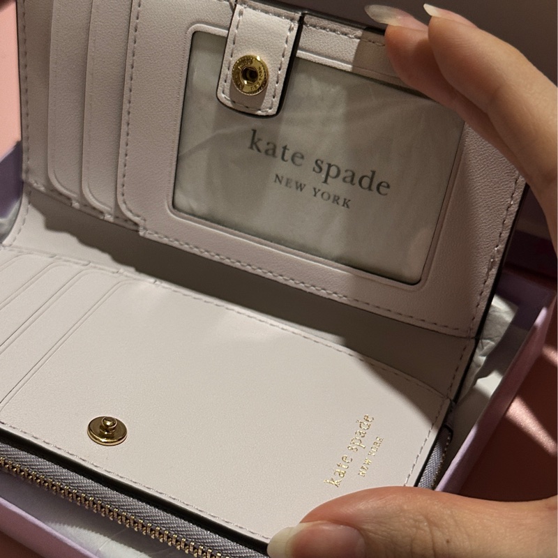Kate Spade New York 錢包可放7張卡-1