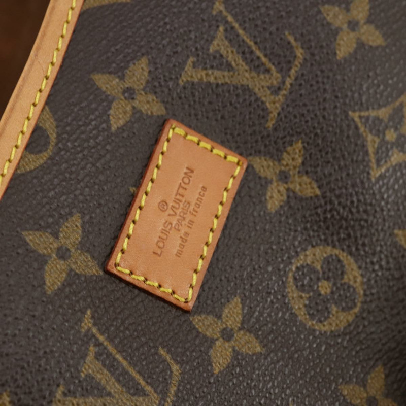 【日本直送】路易威登 Monogram Saumur 35 肩背包 M42254 LV Auth 152023-20