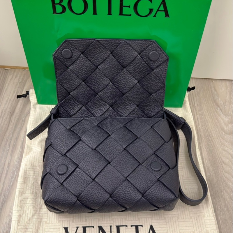 BOTTEGA VENETA Diago-10
