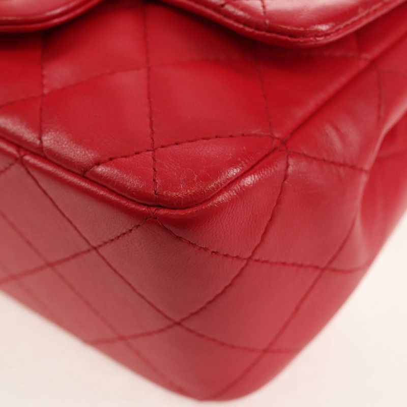 【日本直送】香奈兒 Matelasse 17 鏈條肩背包，羊皮材質，紅色，金色雙C標誌，正品編號 144831SAM-16