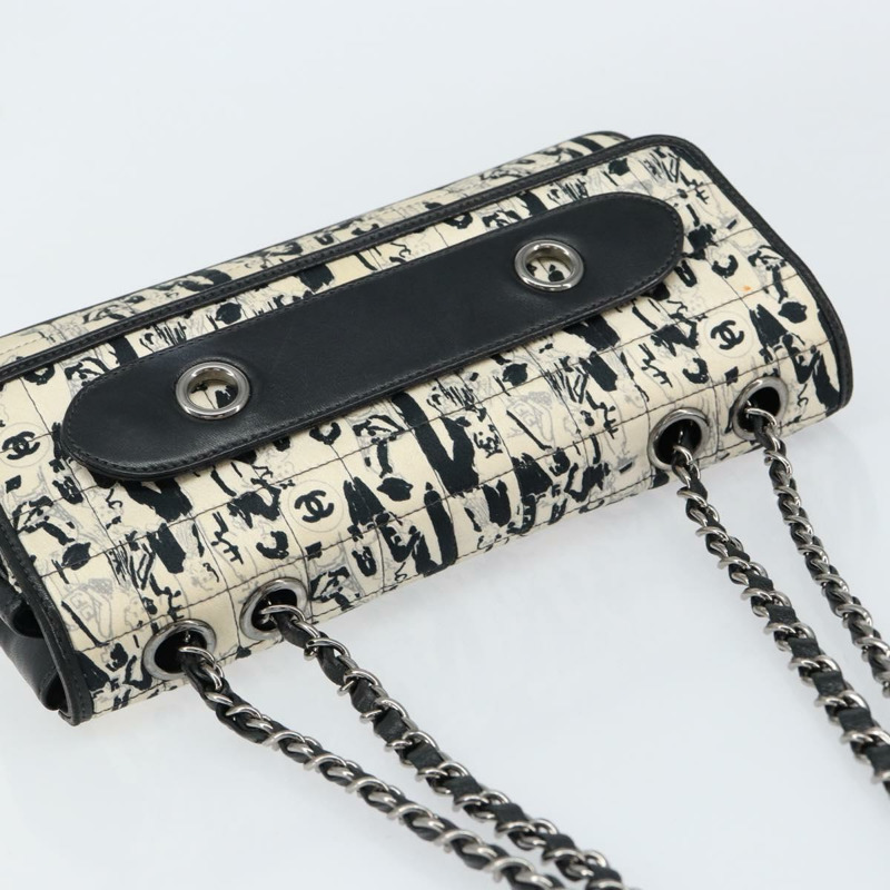 【日本直送】香奈兒 Choco Bar 鏈條肩背包，緞面黑色銀色 CC 標誌，貨號 144833V-5