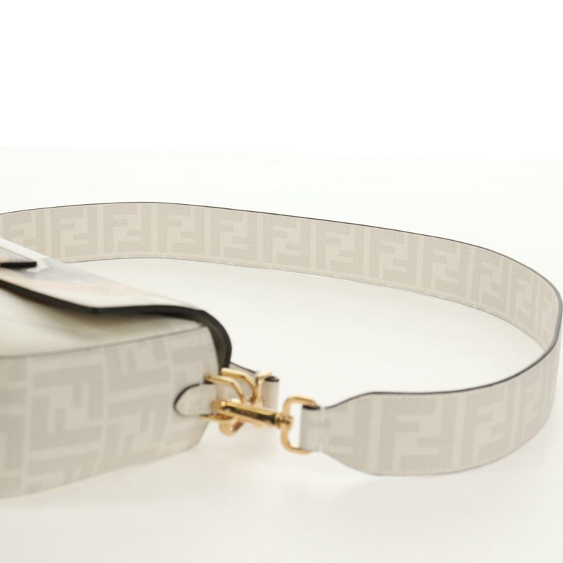【日本直送】FENDI Zucca 帆布 Antonio Lopez Mamma Baguette 包 2way 象牙色正品 146070SM-15