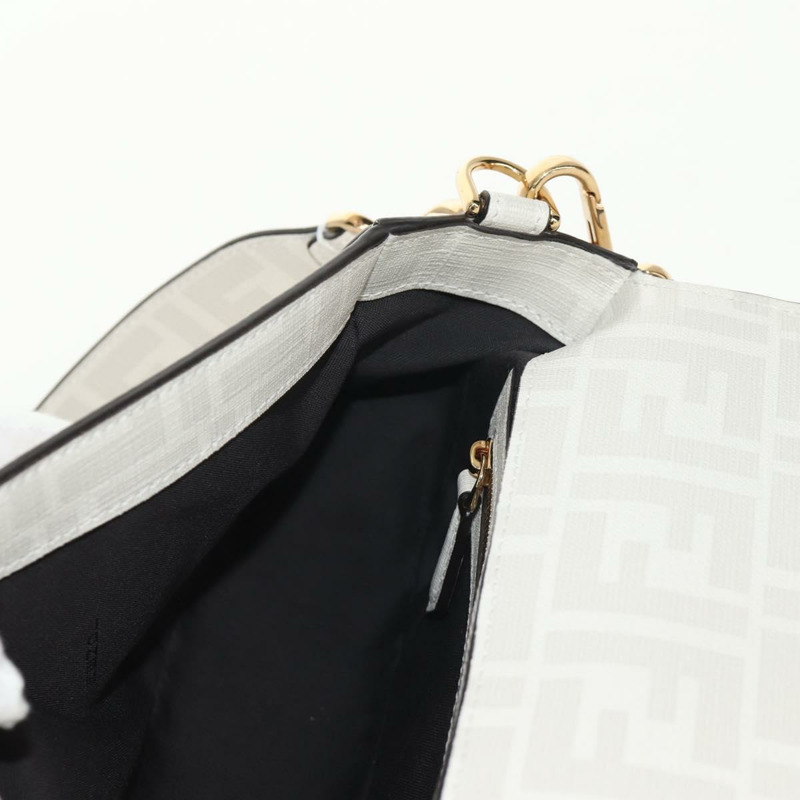 【日本直送】FENDI Zucca 帆布 Antonio Lopez Mamma Baguette 包 2way 象牙色正品 146070SM-25