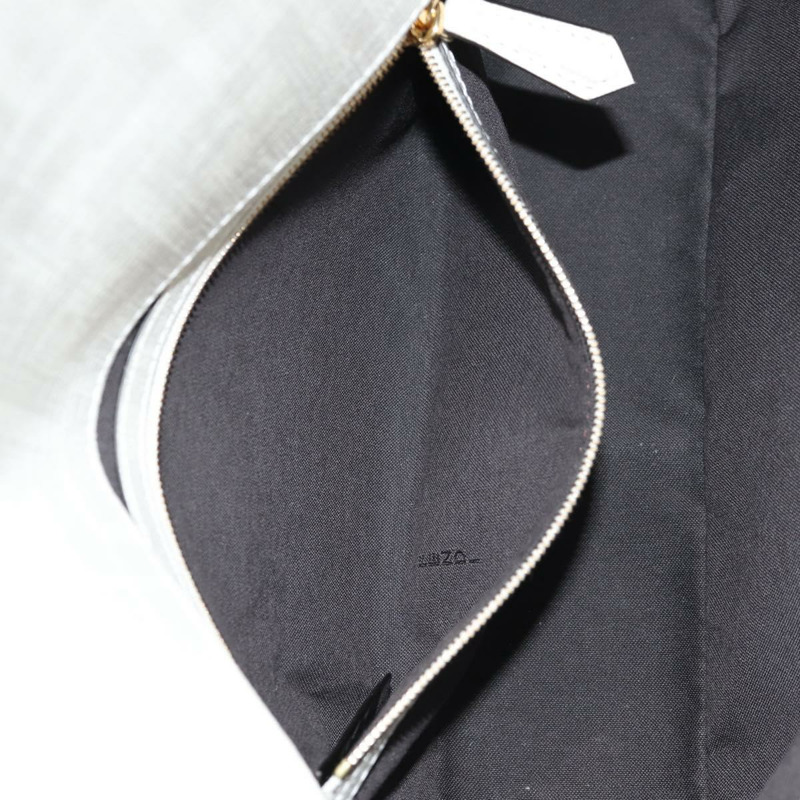 【日本直送】FENDI Zucca 帆布 Antonio Lopez Mamma Baguette 包 2way 象牙色正品 146070SM-28